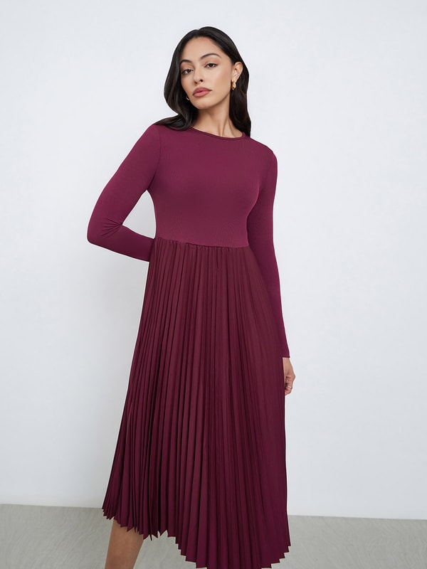 floor length cocktail dresses Zapaka Women Burgundy Velvet Off the Shoulder Long Sleeves Farmhouse Drawer Dresser With Dress Length:Short- 56 inch suiting