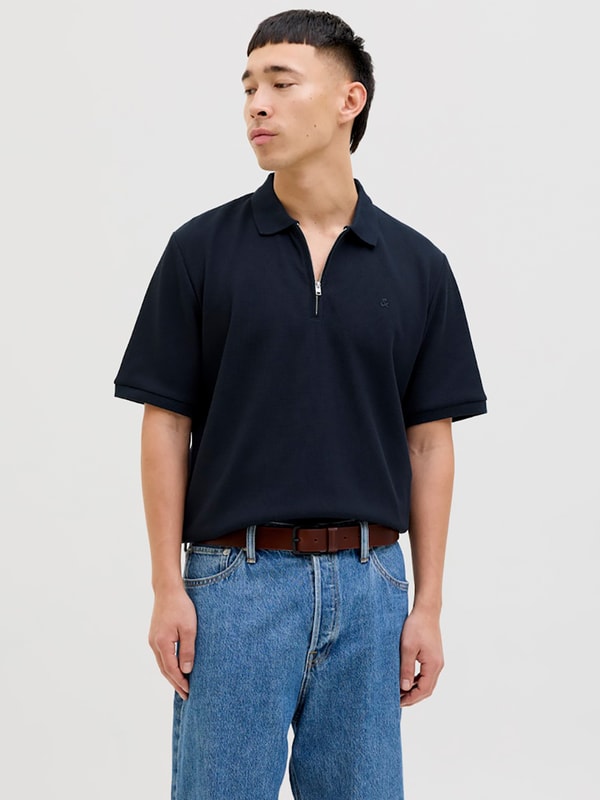 JJEaustiin Textured Knit Half Zip Polo For Men at Kuwait | Styli