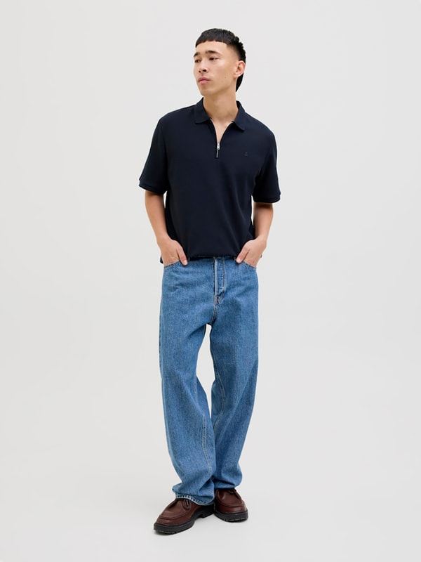 JJEaustiin Textured Knit Half Zip Polo For Men at Kuwait | Styli