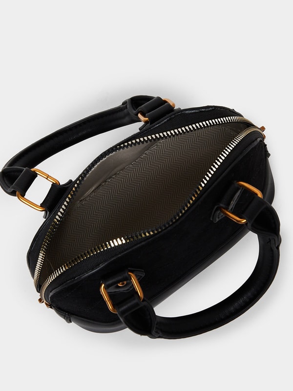 Black Quilted Dome Handbag For Women at Saudi | Styli