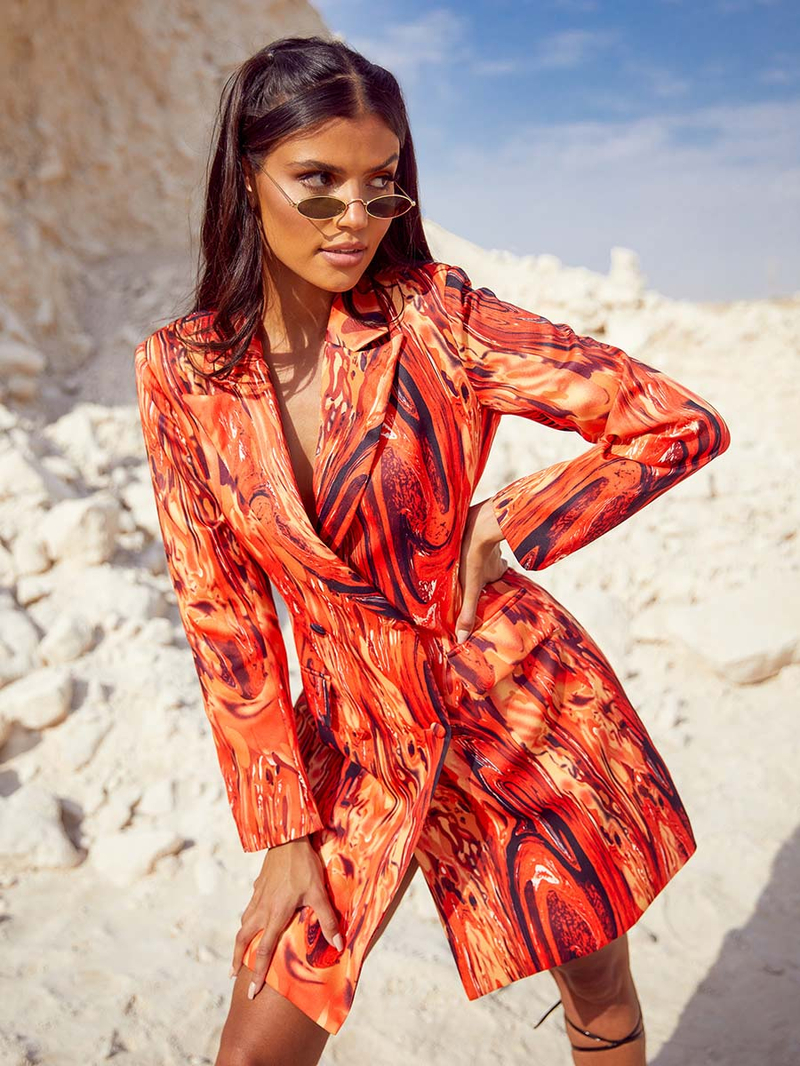 【新品未使用】Marbella Panel Printed Dress Marble Fire Print Blazer Mini Dress For Women at UAE | Styli