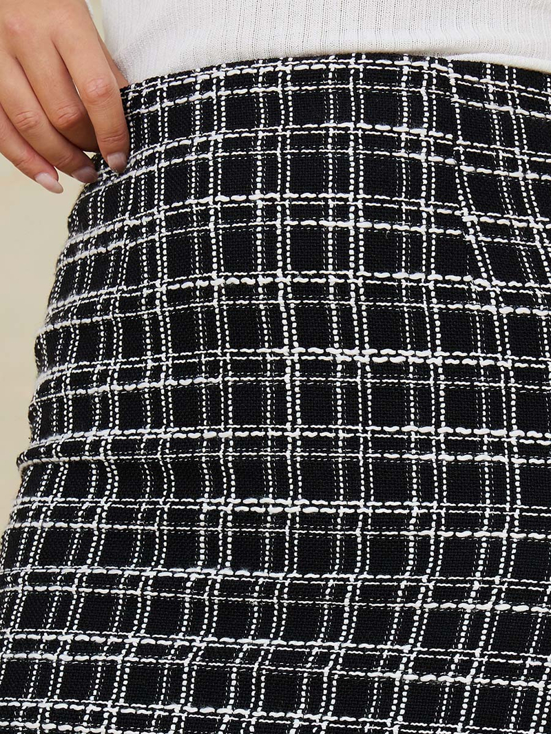 Buy High Waist Tweed Midi Skirt Black For Women | Styli UAE