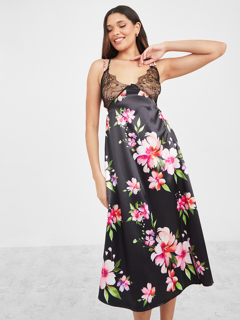 [OPEN YY] CRINKLED LACE TRIM DRESS ☆送料込☆ Metallic Crinkle Knit Dress with Sweep Train – Camille La Vie