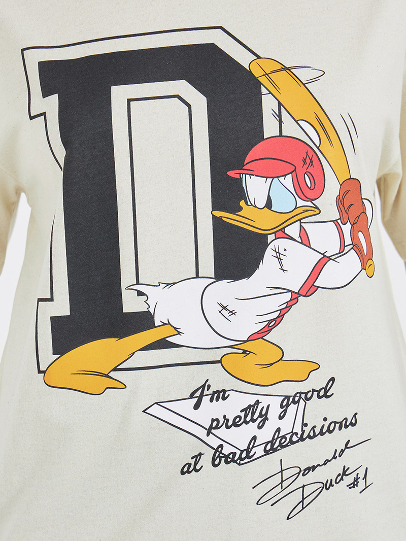 Donald Duck Graphic Oversized T-Shirt with Dropped Shoulder For