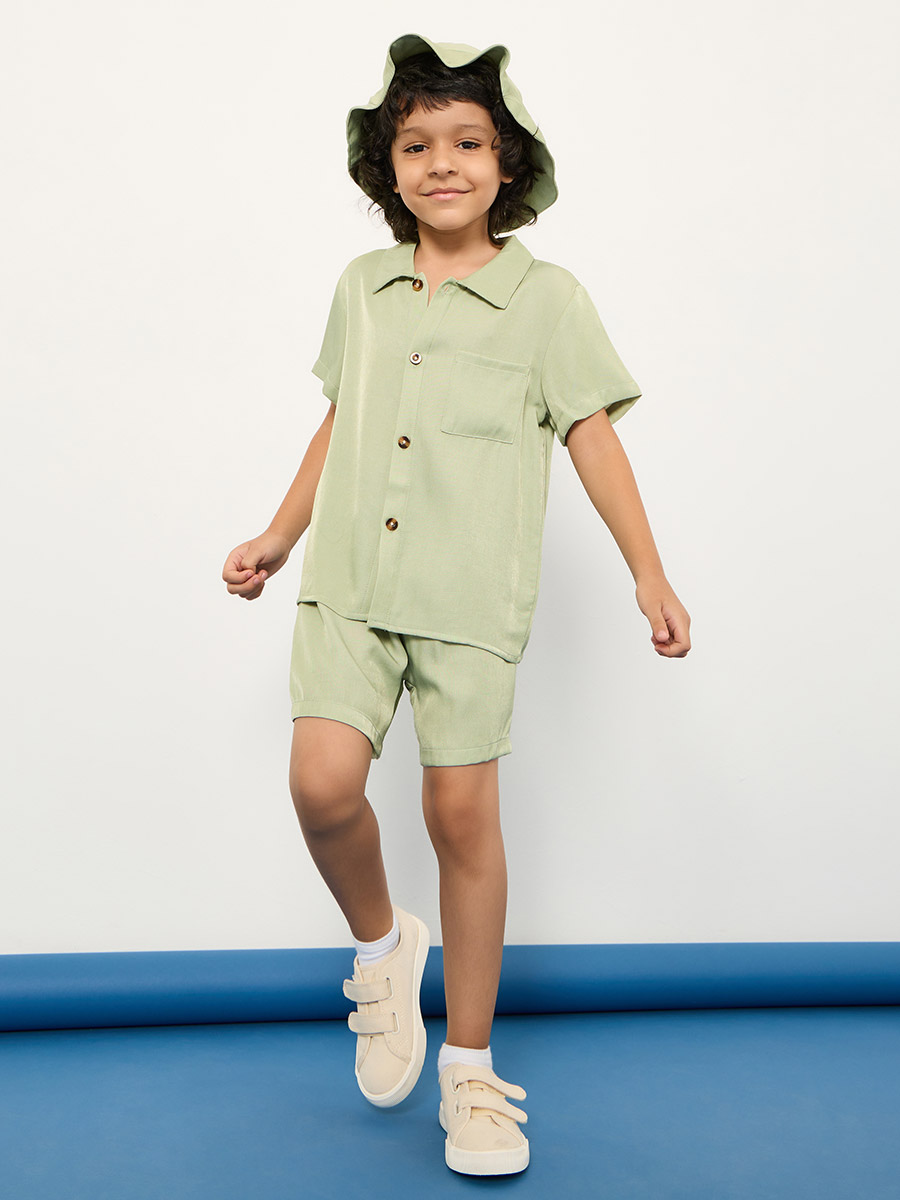 3 button placket shirt Clearance