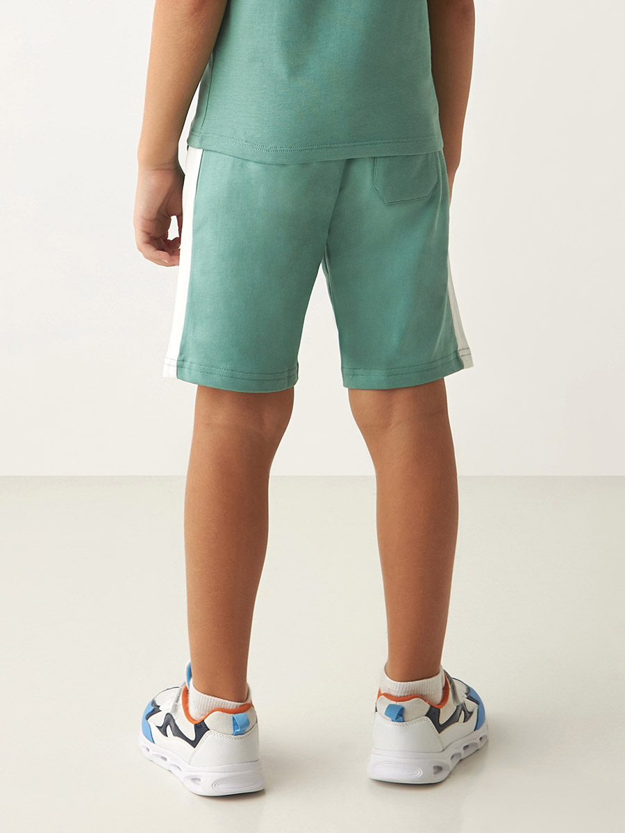 Contrast Side Panel Knit Shorts