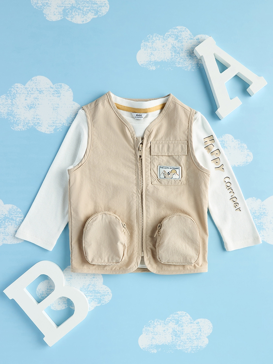 Slogan Print Long Sleeves T-shirt and Sleeveless Waistcoat For