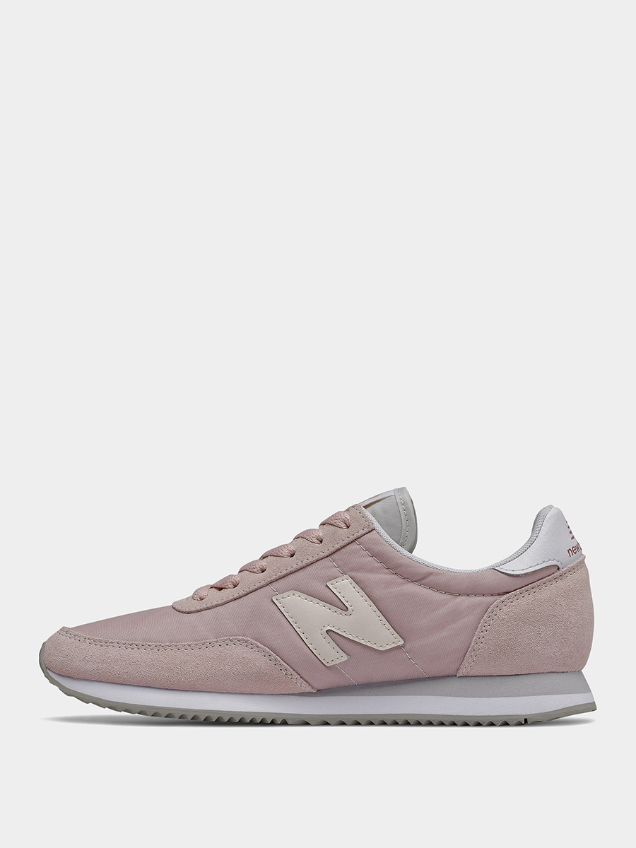new balance 720 classic running shoe