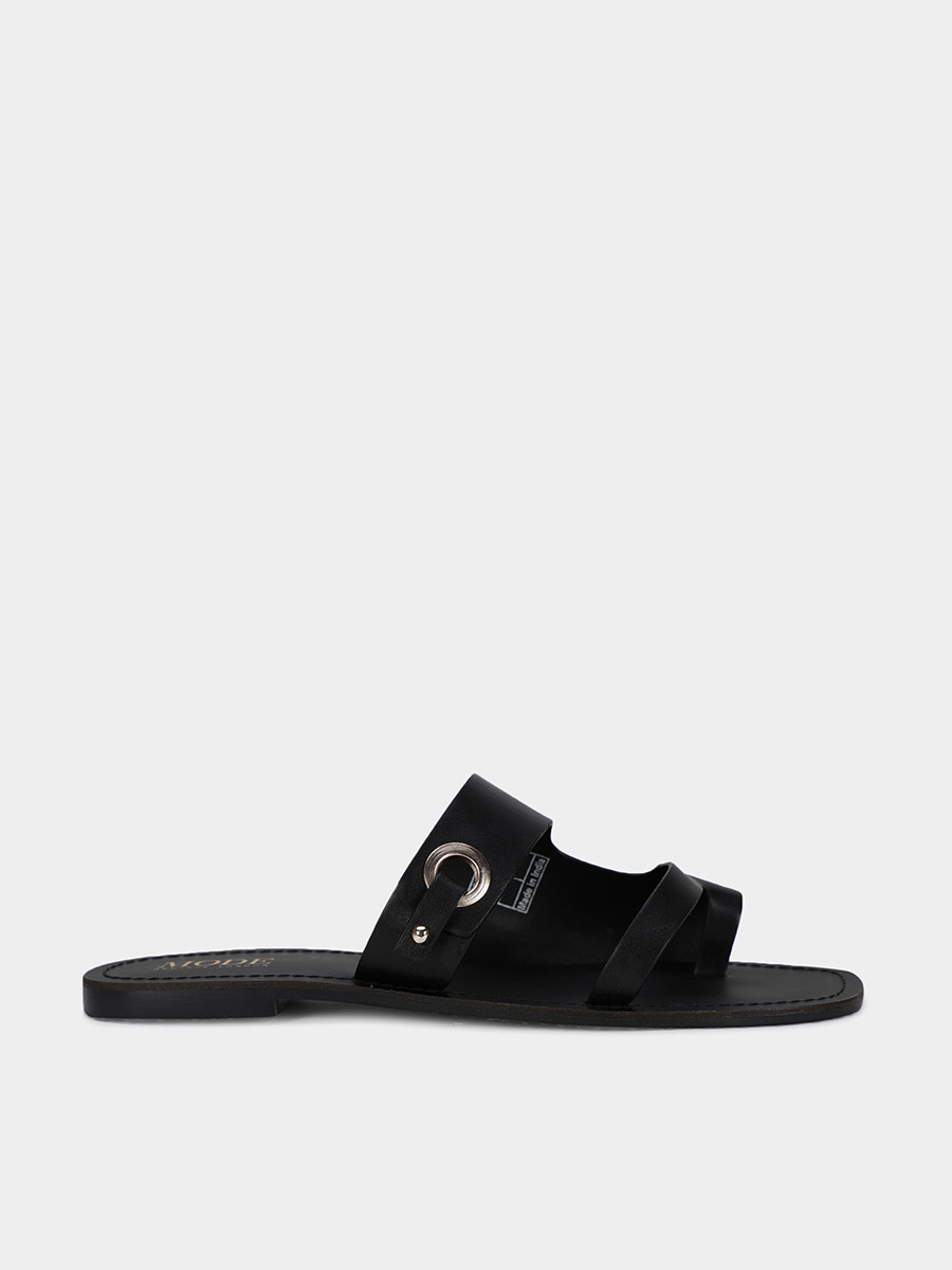 Buy Toe-Ring Flat Sandals Black For Women | Styli Kuwait
