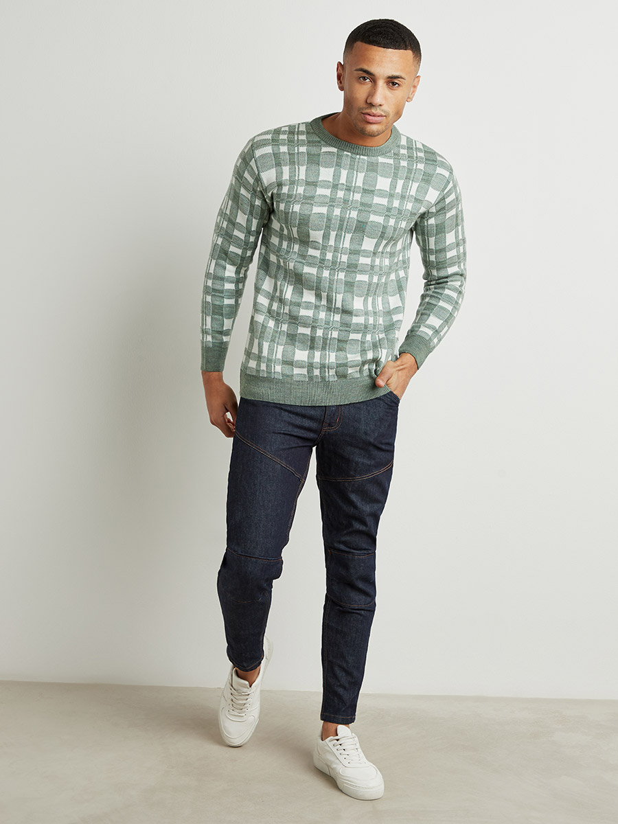 Checkered Print Sweater with Ribbed Cuff