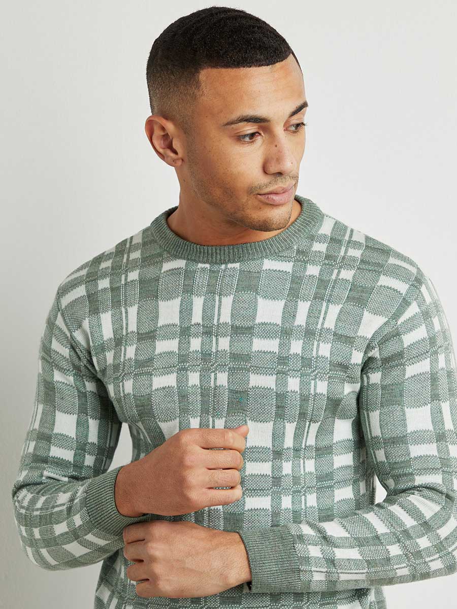 Checkered Print Sweater with Ribbed Cuff