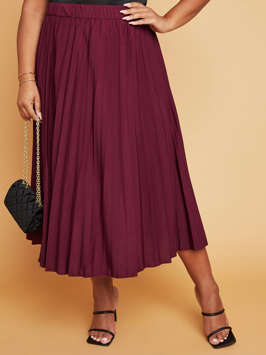 Plus Pleated Maxi Skirt