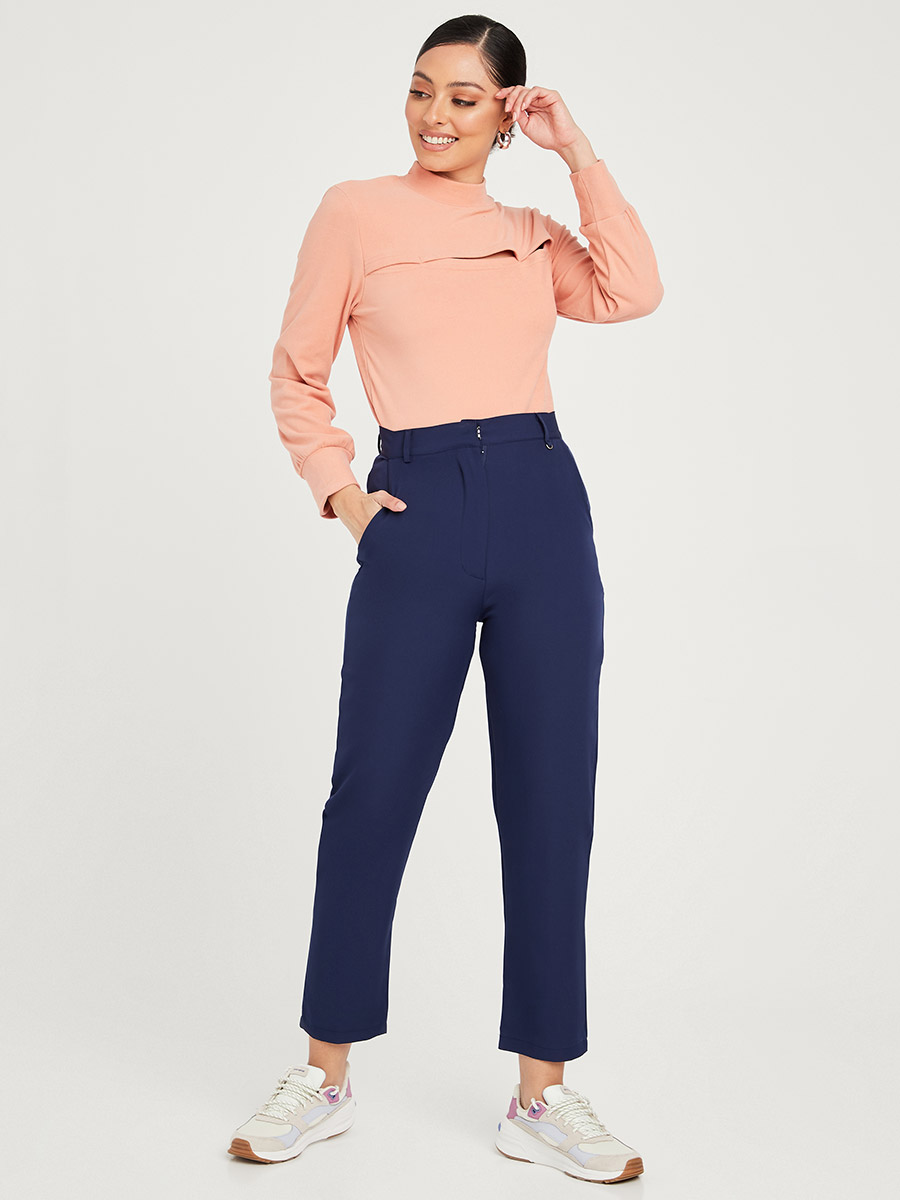 Super Skinny 4 Way Stretch Tailored Trouser | boohoo