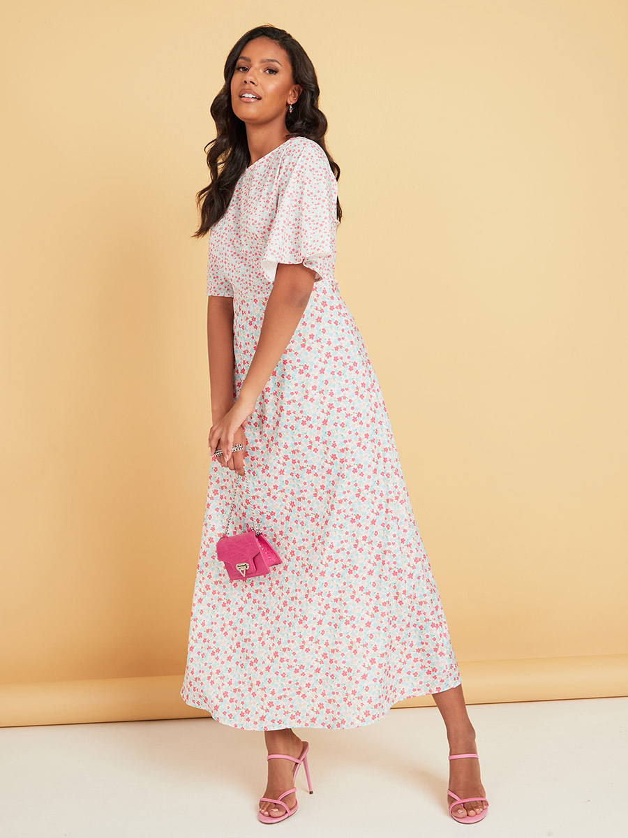 Round Neck Short Sleeve Floral Maxi Dress Short Sleeves Round Neck
