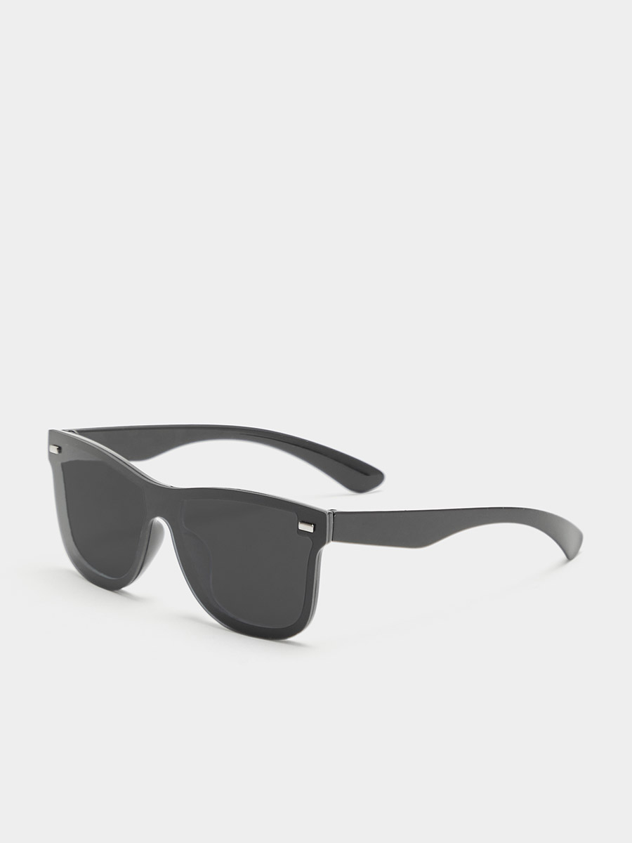 Plain black clearance sunglasses