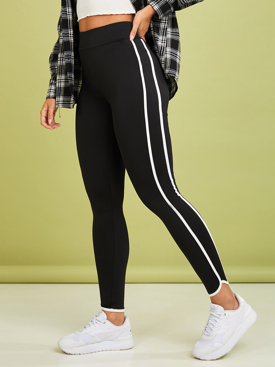Workout Leggings Black Leggings With Yellow Stripe Down The