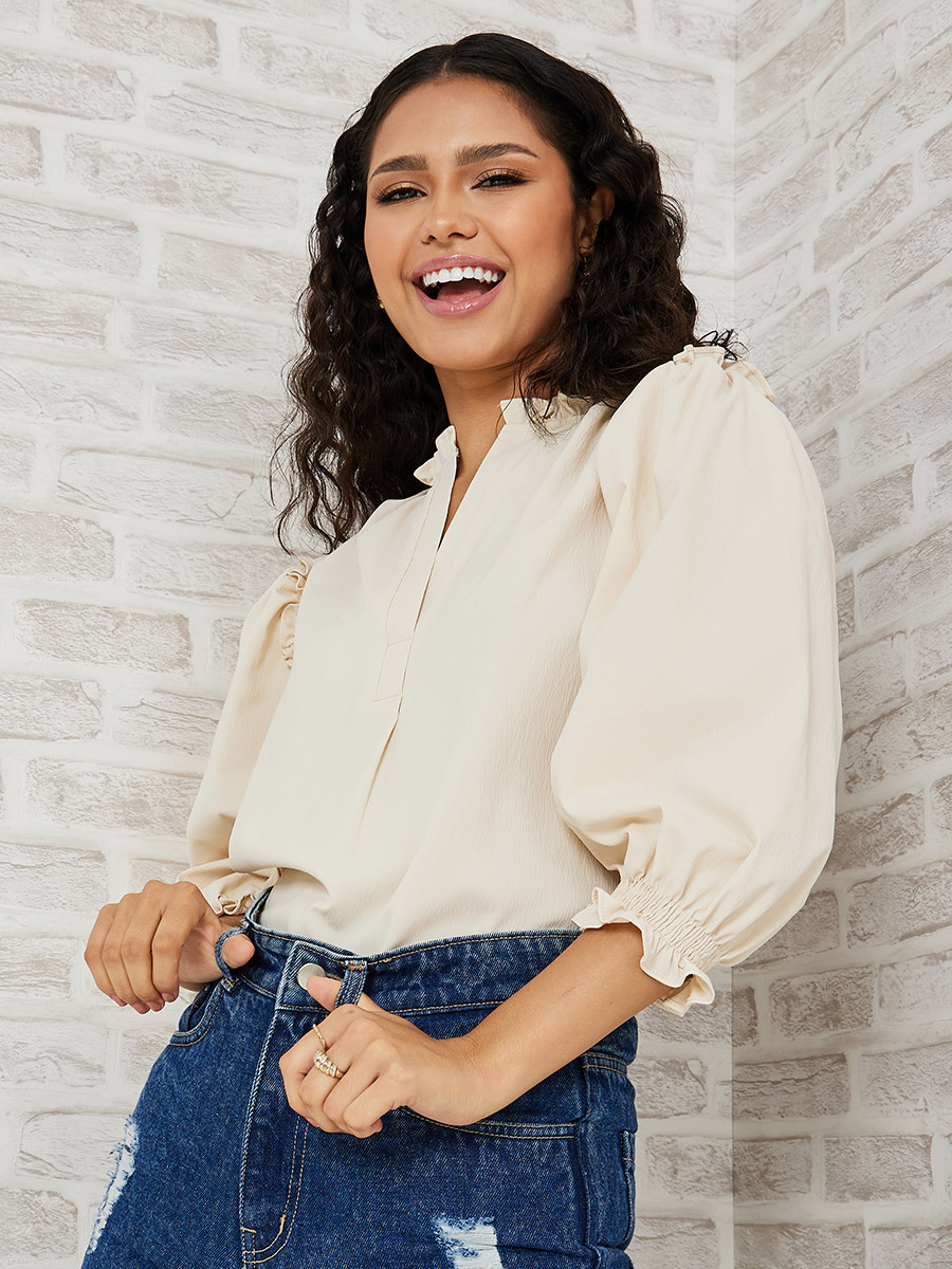 FRILL PUFF SLEEVE BLOUSE マスタード　② Poplin Ecru Blouse with Puff Sleeve Detail and Cinched Waist