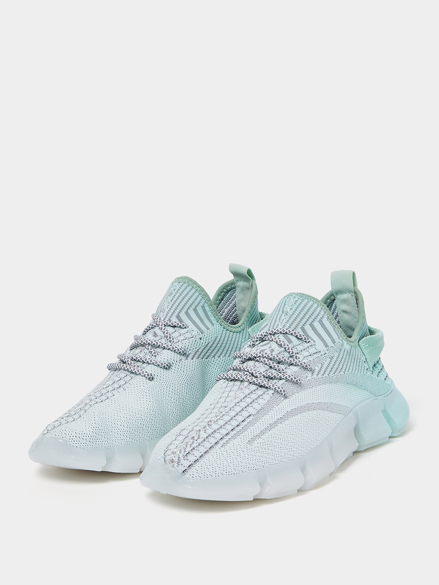 Pull Tab Detail Gradient Lace Up Sneakers For Men at UAE Styli