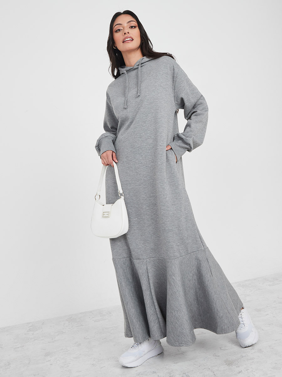 Long Sleeves Sweatshirt Winter Maxi Dress For Women at Kuwait Styli