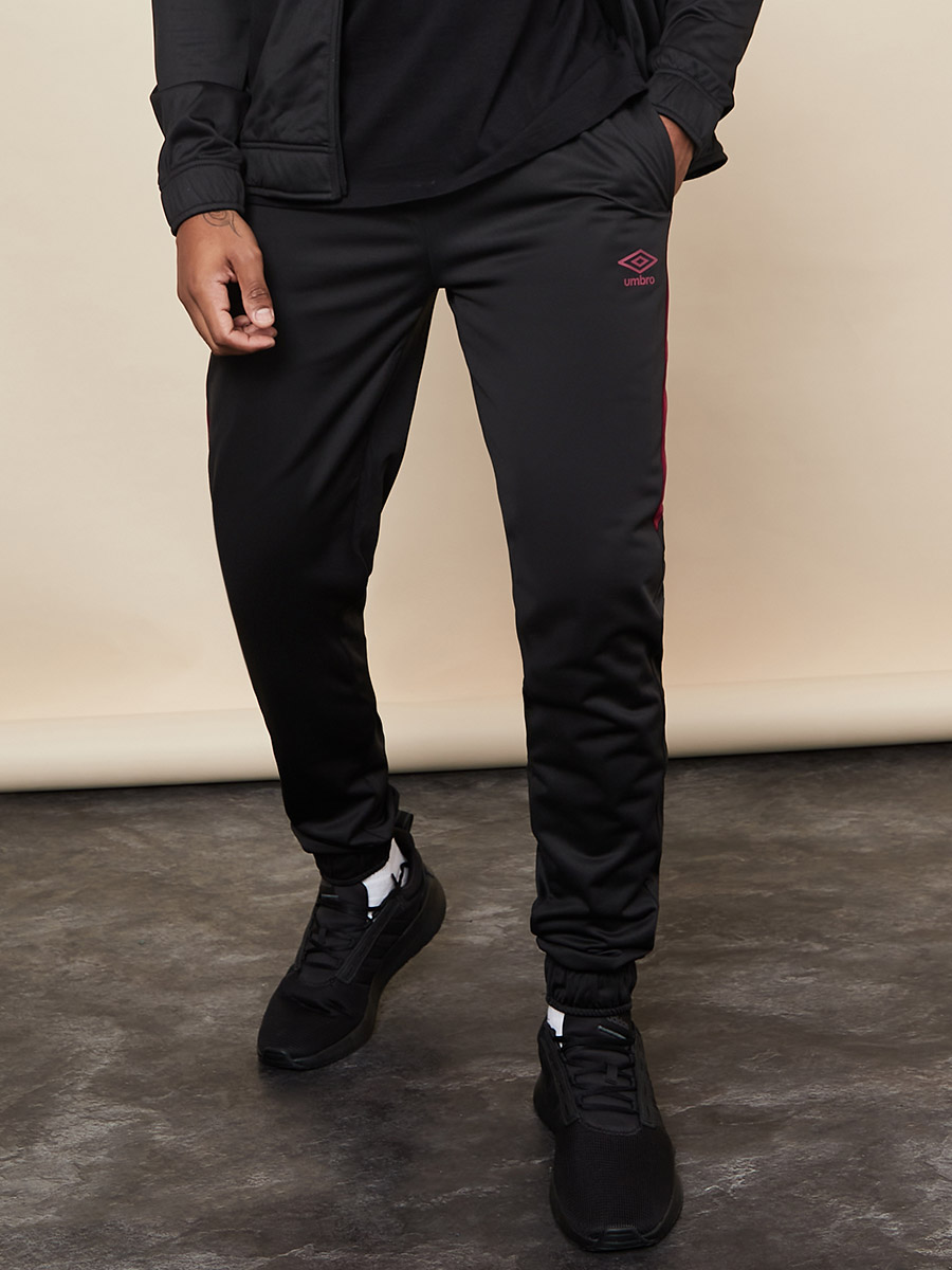 Umbro Home Turf panelled joggers in navy and red | ASOS
