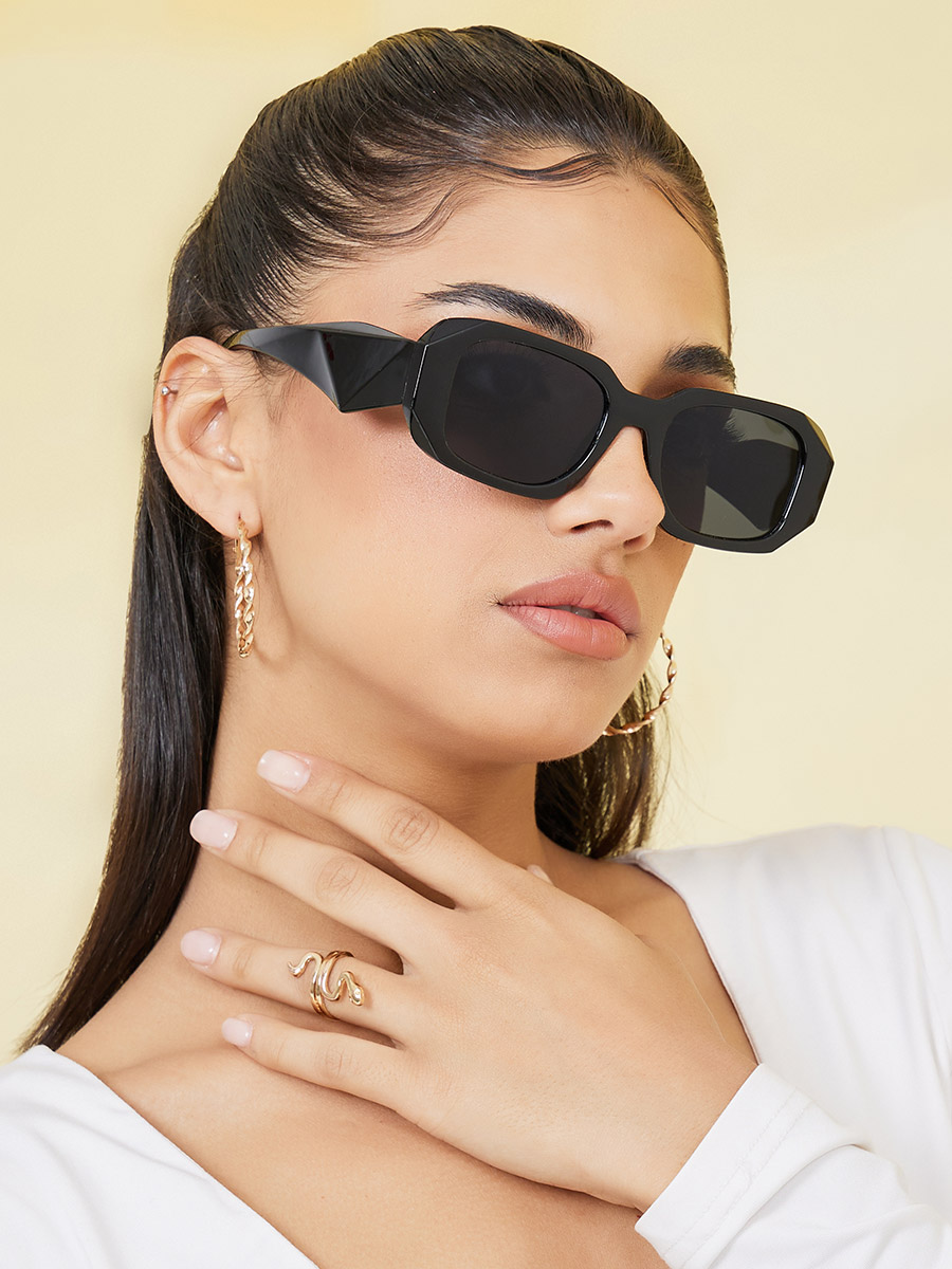 The 46 Best Sunglasses for Women Under $100: Ray-Ban, Warby Parker, Le  Specs, Quay Australia, EyeBuyDirect | SELF