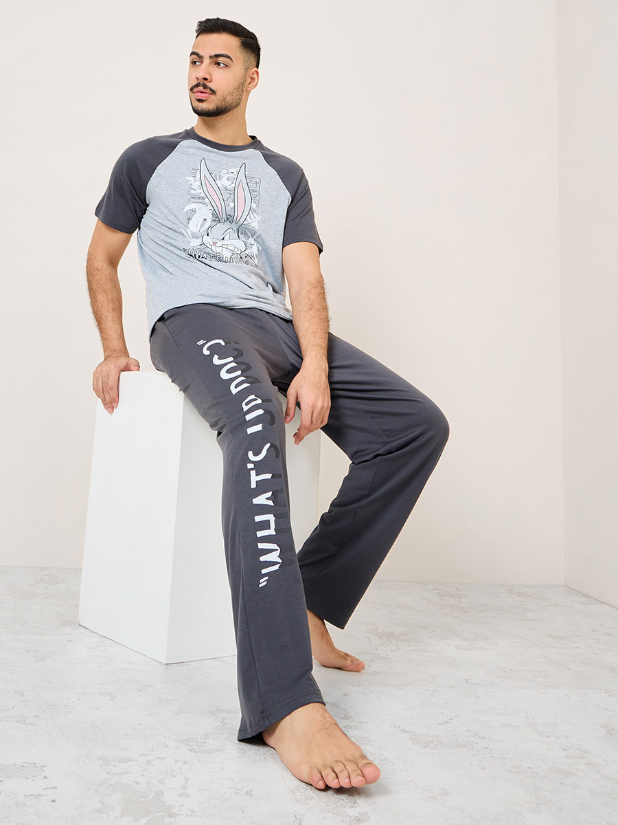 Bugs Bunny Print Sets Character and Print T-shirt Pajama Slogan