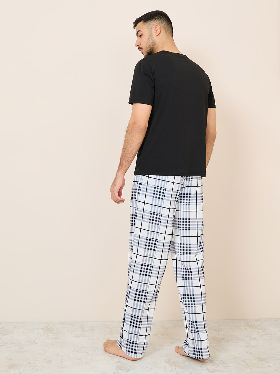 King Graphic Print T-shirt and Checked Pyjama Nightwear Set