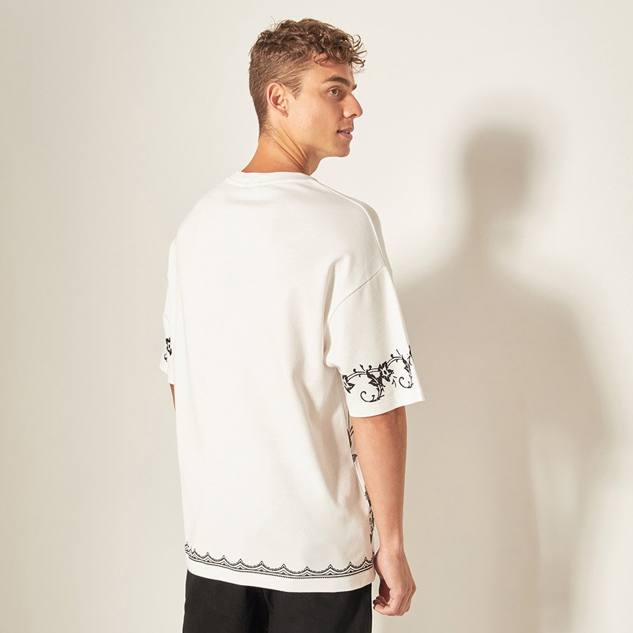 Border Graphic Oversized T-Shirt For Men at Saudi | Styli