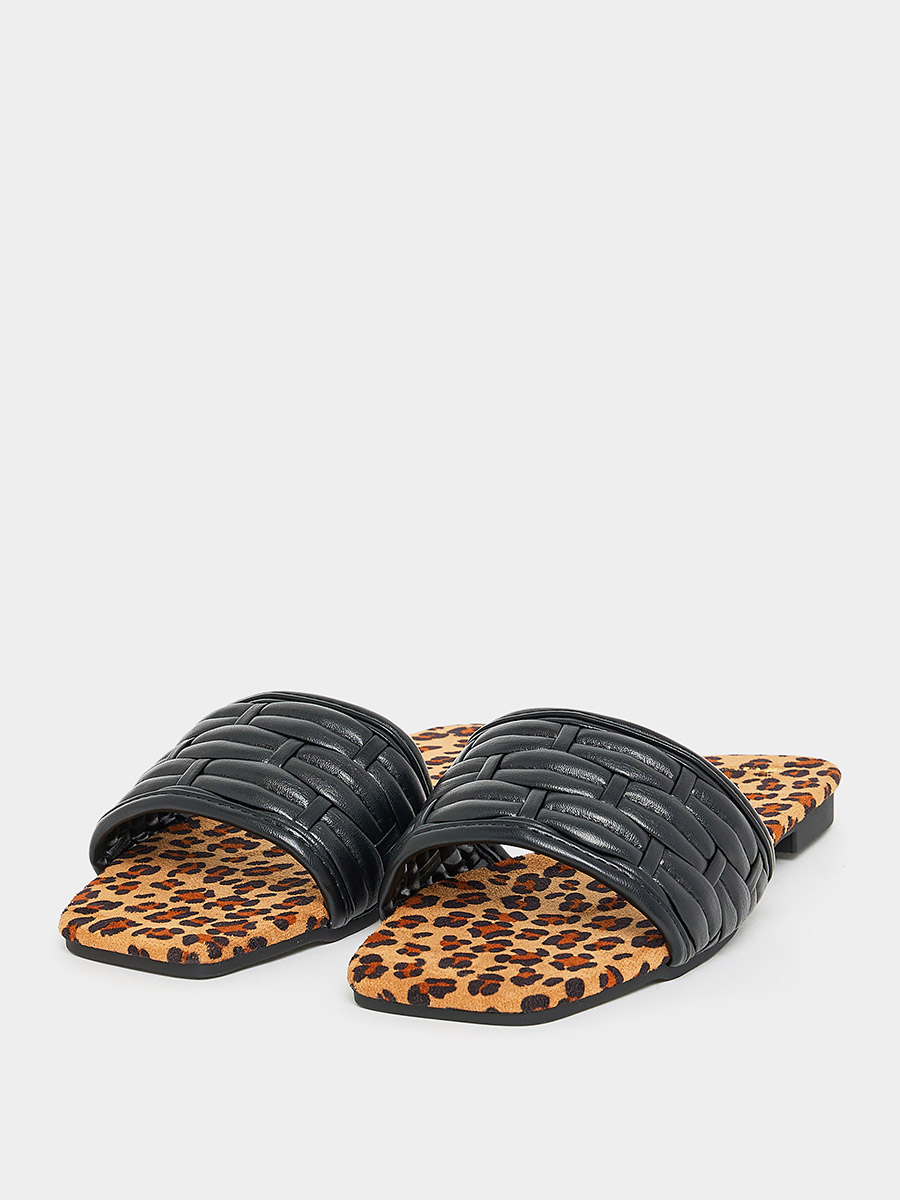 Animal print deals footbed sandals