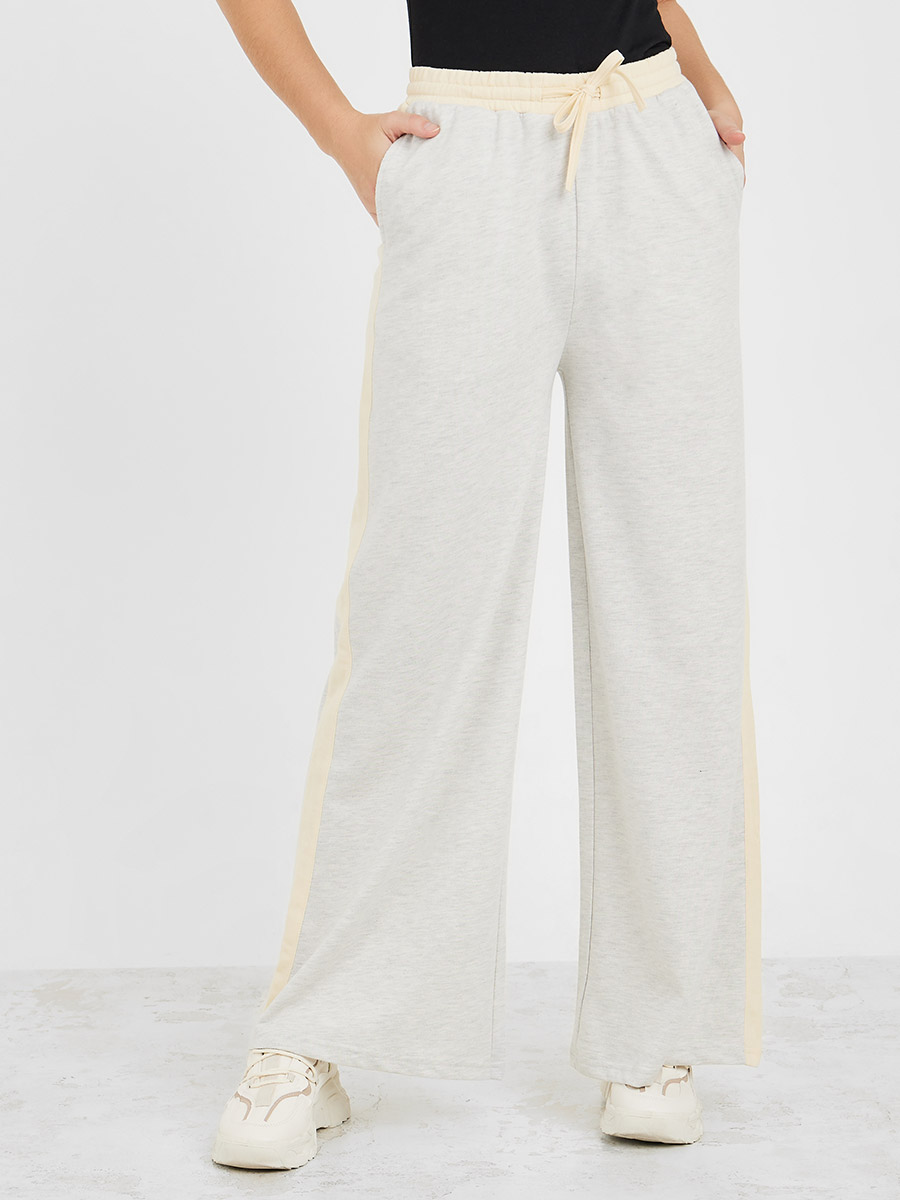 Premium Side Stripe Zip Pocket Track Pants (Kelly Green - White) – Zamage