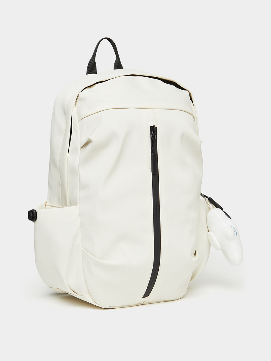 Vertical Front Pocket Backpack With Keychain For Men at Saudi Styli