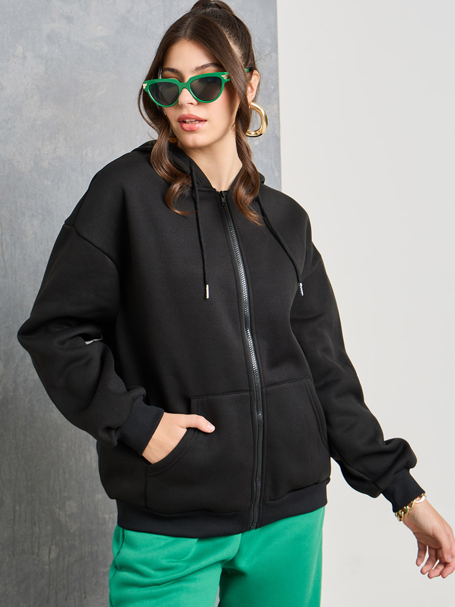 hoodie with zipper in back