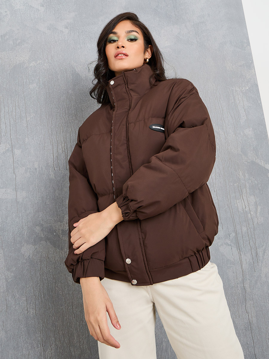 Oversized Zip Up Checked Lining Puffer Jacket For Women at UAE | Styli