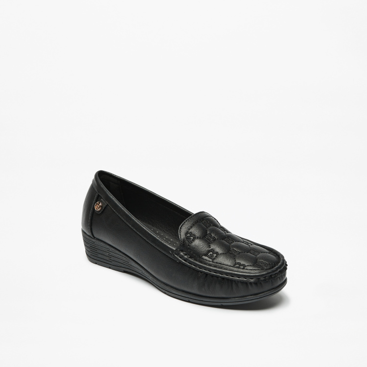 Quilted Slip On Loafers For Women at Kuwait Styli