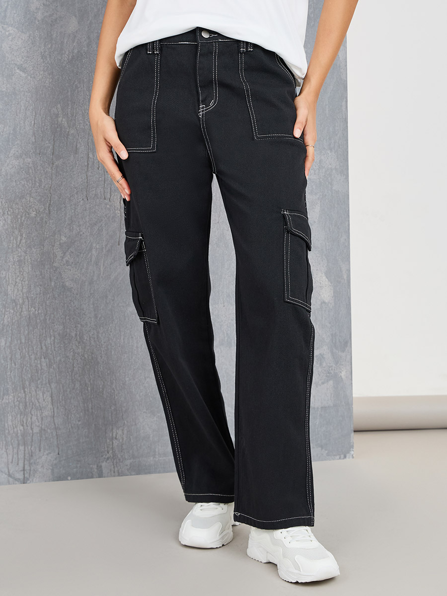 Contrast Stitch Straight Fit Cargo Jeans