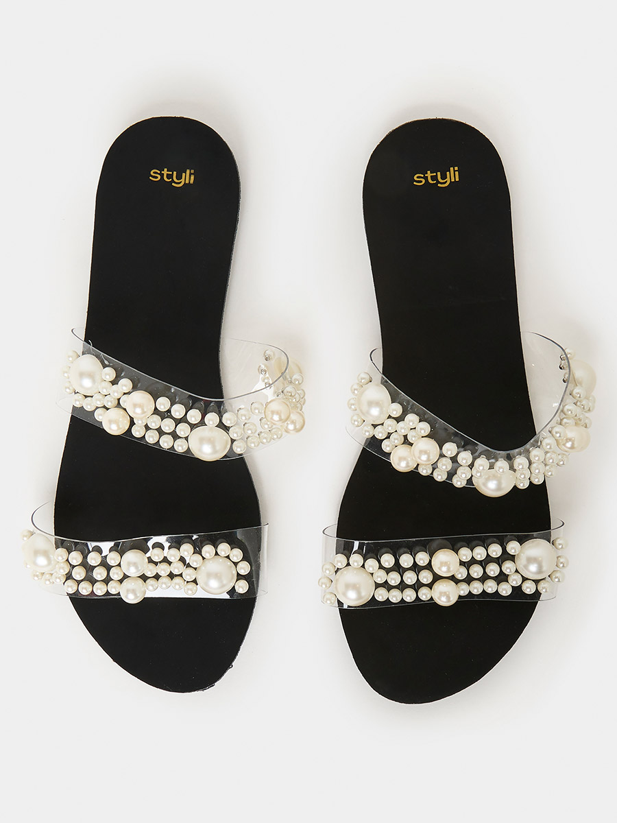 Pearl Flats: Stuart Weitzman Pearl Slide Sandals | How to Wear Pearlcore,  Spring's Most Nostalgic Fashion Trend | POPSUGAR Fashion UK Photo 7