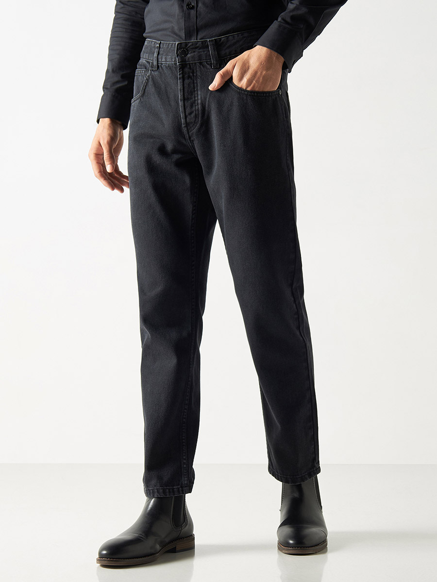 Straight Fit Ankle Length Jeans For Men at Kuwait Styli