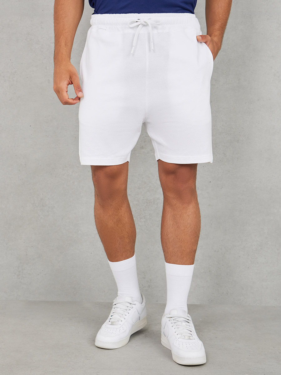 Men White Regular Fit Waffle Knit Shorts For Men at Saudi Styli
