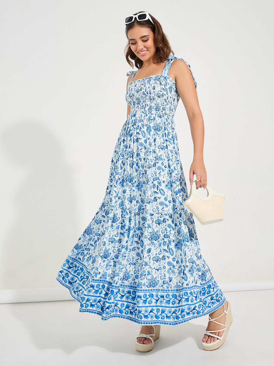 激安‼️未使用タグ付‼️ Tiered Floral Pleated Dress 激安‼️未使用タグ付‼️ Tiered Floral Pleated Dress Printed