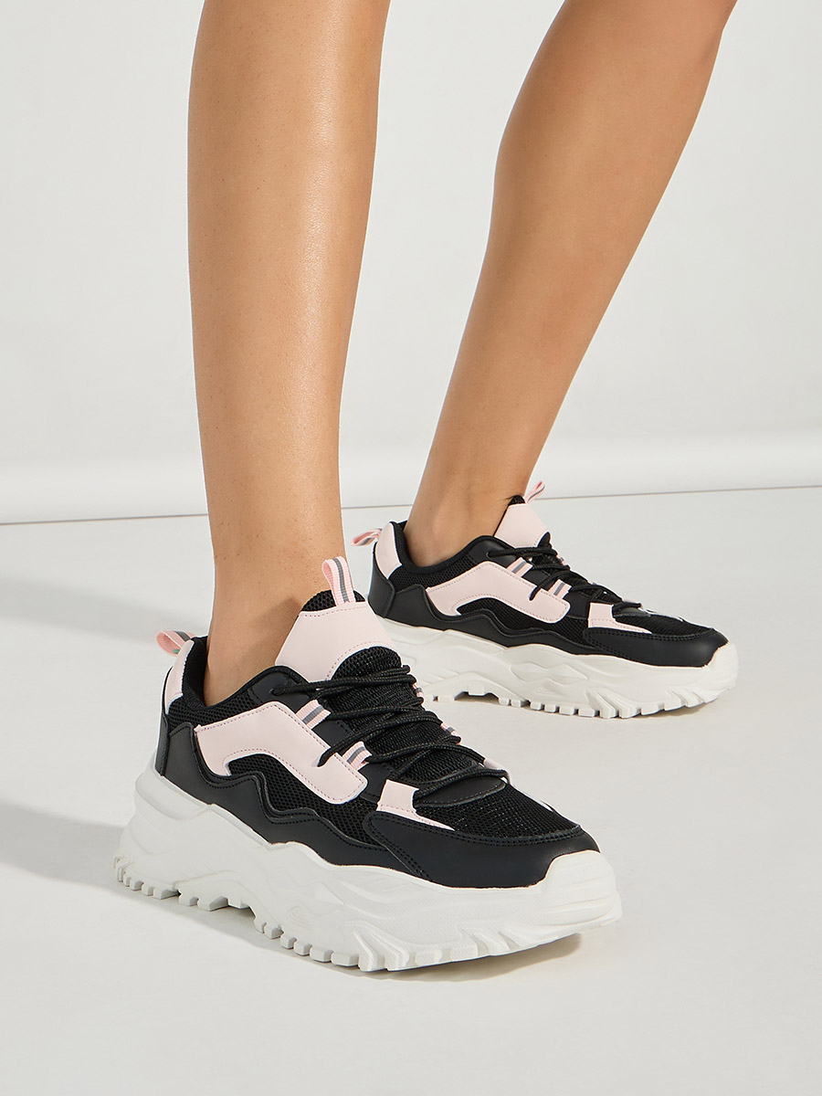 Chunky mesh sneakers store