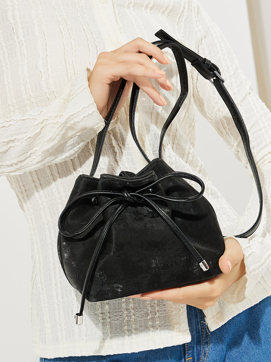 Wristlet bucket bag sales