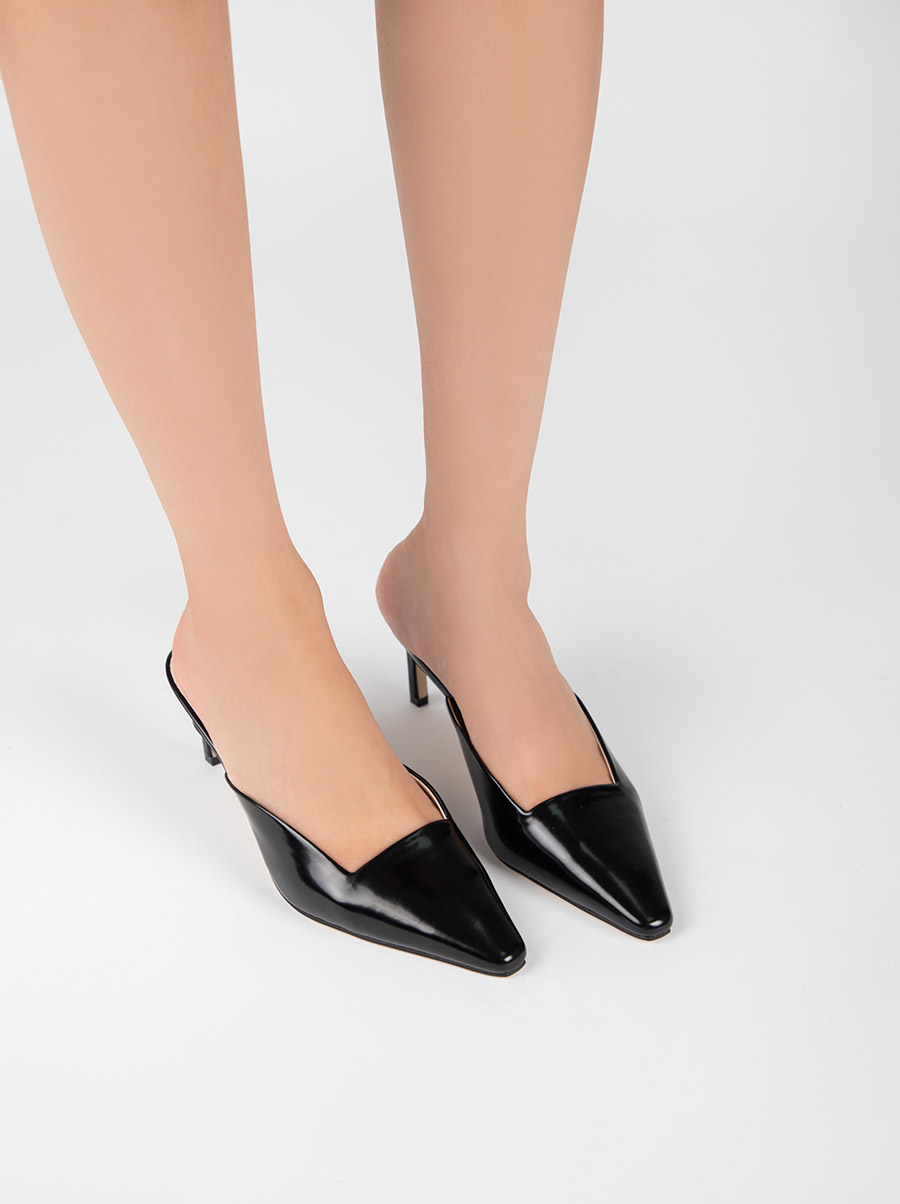 Solid Pointed Toe Mules For Women at Kuwait Styli