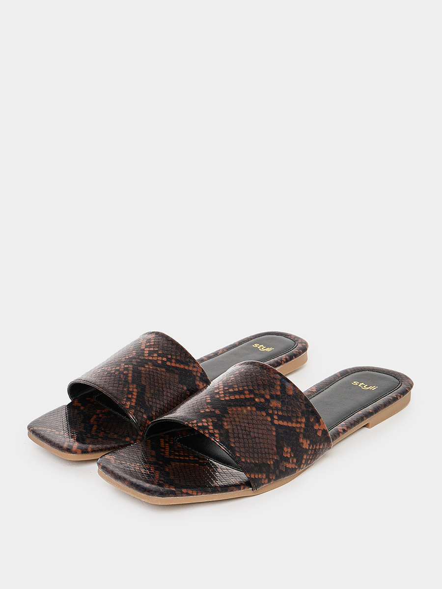 Snakeskin Print Flat Sandals For Women at Kuwait Styli