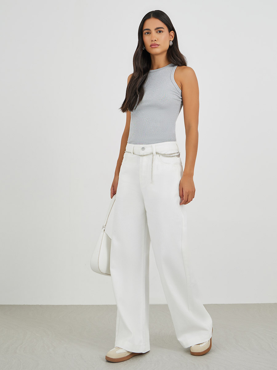 Solid Mid Rise Wide Leg Jeans with Chain Belt Detail For Women at